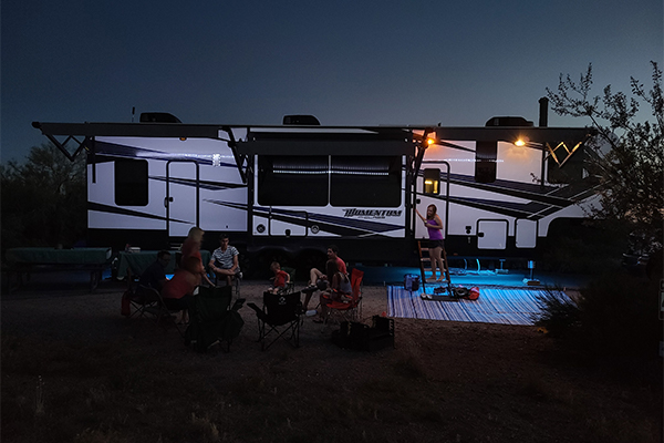 Motorhome Sites: The Traveling RV's Guide to Finding the Best Camping Spots